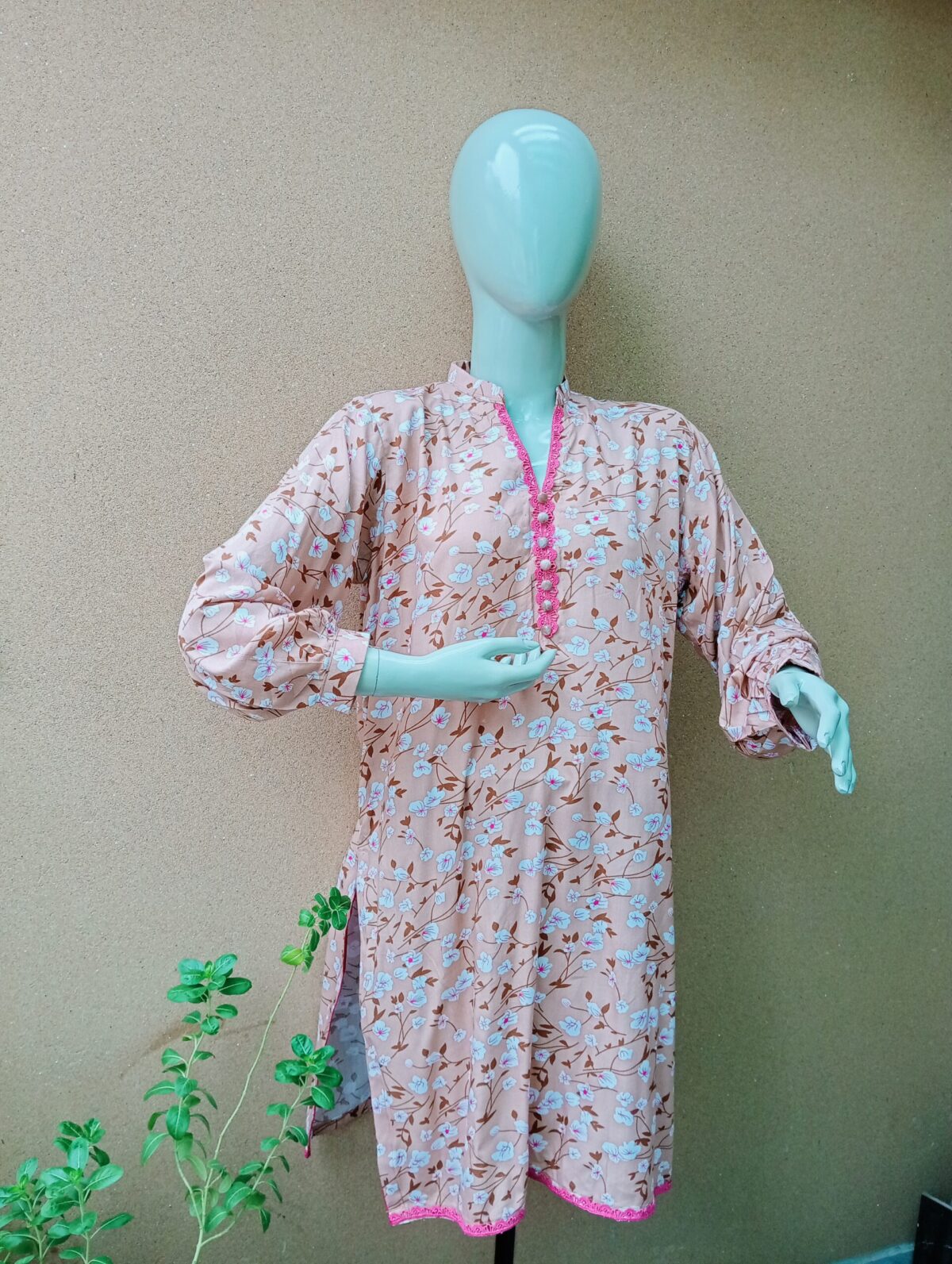 skin and pink lilen lawn kurta